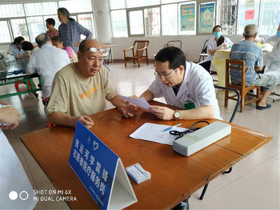 健康管理科深入社区，贴心服务守护村民健康